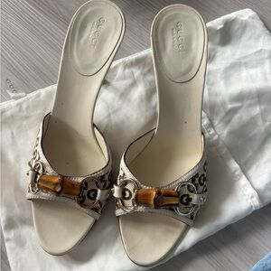 Gucci Women's Cream Mules with Bamboo Detail